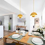 Prora - Moderne Wohnung Mit Balkon - Wunderschoen! 아파트 빈츠