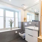 Prora - Moderne Wohnung Mit Balkon - Wunderschoen! דירה *