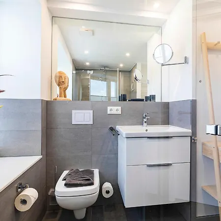 Prora- Wunderschoen Apartamento
